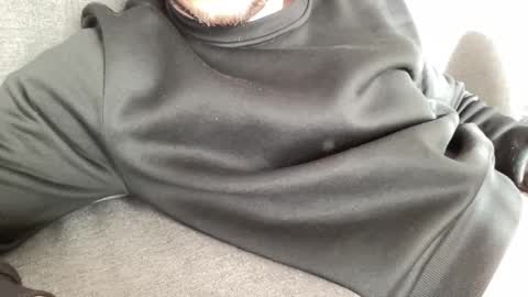 Snapshot of subalex1 chatting on 12-31-24, 11:09 alex online show from 12-31-24, 11:09