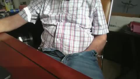 Snapshot of subballsboy chatting on 01-07-25, 08:10 subballsboy online show from 01-07-25, 08:10