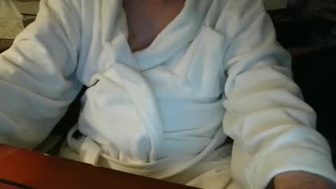 Snapshot of subballsboy chatting on 01-27-25, 12:26 subballsboy online show from 01-27-25, 12:26