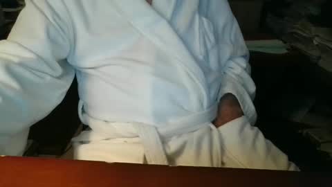 Snapshot of subballsboy chatting on 02-10-25, 02:48 subballsboy online show from 02-10-25, 02:48