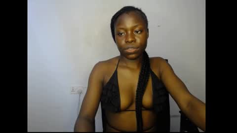 Snapshot of subirababy chatting on 05-27-26, 01:57 subira online show from 05-27-26, 01:57