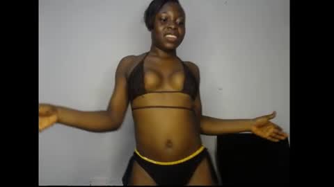 Snapshot of subirababy chatting on 06-30-26, 10:05 subira online show from 06-30-26, 10:05
