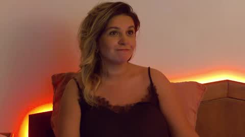 Snapshot of sublimecarla chatting on 05-01-26, 11:20 Carla online show from 05-01-26, 11:20