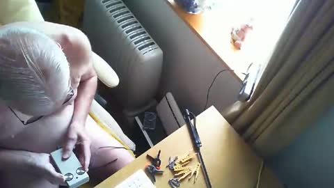 Snapshot of submissive1234567 chatting on 11-08-25, 10:04 submissive1234567 online show from 11-08-25, 10:04