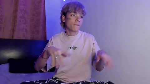 nico online show from 03-27-26, 08:08