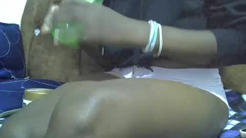 Snapshot of submissive_slut001 chatting on 12-27-24, 09:22 submissive_slut001 online show from 12-27-24, 09:22