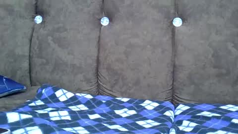 Snapshot of submissive_slut001 chatting on 01-10-25, 06:49 submissive_slut001 online show from 01-10-25, 06:49