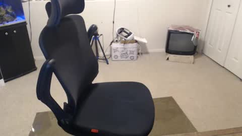 do i have lil tits or pecs online show from 01-18-25, 02:23