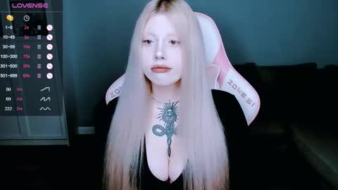 succubus_leslie online show from 10-06-25, 11:35