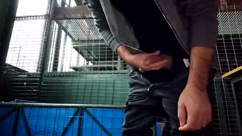 sucherealetreffen online show from 01-17-25, 03:43