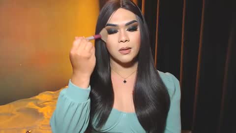 Snapshot of suckablecockoffreya chatting on 12-26-24, 11:43 JADE ELYSE online show from 12-26-24, 11:43