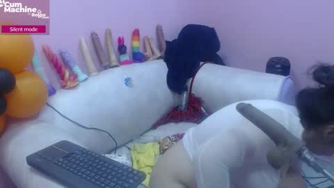 Sucky  online show from 11-03-25, 12:06