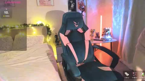 Snapshot of sue_everett chatting on 02-15-25, 07:50 sue_everett online show from 02-15-25, 07:50