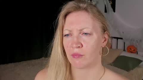 sugamomy online show from 10-28-25, 12:58