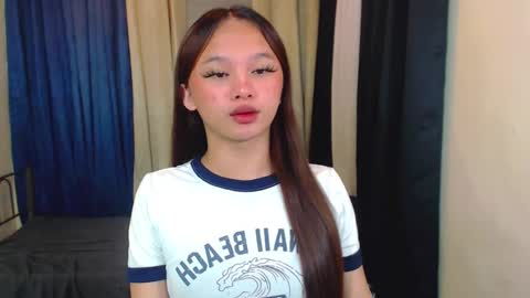 Snapshot of sugar_munch chatting on 02-15-25, 04:36 Cheska online show from 02-15-25, 04:36