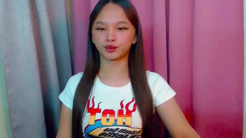 Snapshot of sugar_munch chatting on 02-26-25, 11:15 Cheska online show from 02-26-25, 11:15