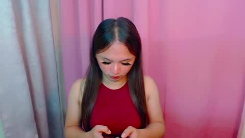 Snapshot of sugar_munch chatting on 02-28-25, 01:05 Cheska online show from 02-28-25, 01:05
