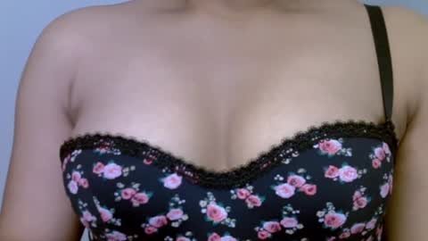 Ella online show from 02-16-26, 08:05