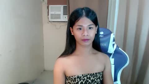 Snapshot of sugar_pixiee chatting on 05-03-26, 11:38 sugar_pixiee online show from 05-03-26, 11:38