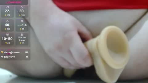 Snapshot of sugarmommy22 chatting on 09-26-25, 10:41 kira online show from 09-26-25, 10:41