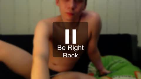 Snapshot of sugarrebit chatting on 12-19-24, 02:35 Sugarbutter online show from 12-19-24, 02:35