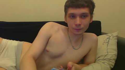 Snapshot of sugarrebit chatting on 10-05-25, 02:37 Sugarbutter online show from 10-05-25, 02:37