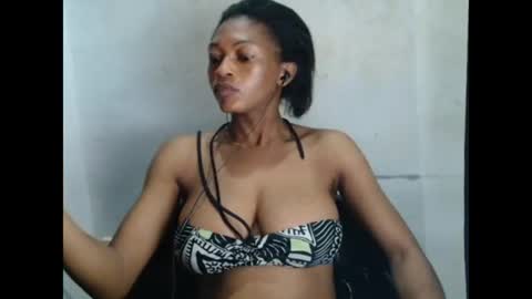 Snapshot of sugarxpussy chatting on 06-27-26, 12:22 sugarxpussy online show from 06-27-26, 12:22