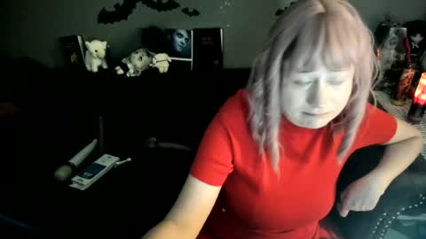 Snapshot of sugary_sweet chatting on 06-13-26, 11:24 Sugary online show from 06-13-26, 11:24