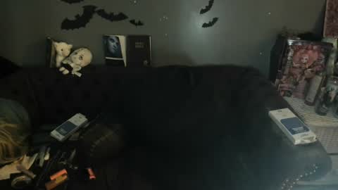 Snapshot of sugary_sweet chatting on 06-21-26, 10:23 Sugary online show from 06-21-26, 10:23