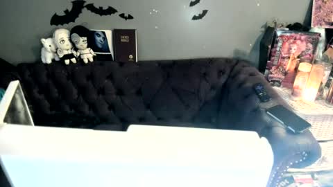 Snapshot of sugary_sweet chatting on 06-24-26, 09:25 Sugary online show from 06-24-26, 09:25