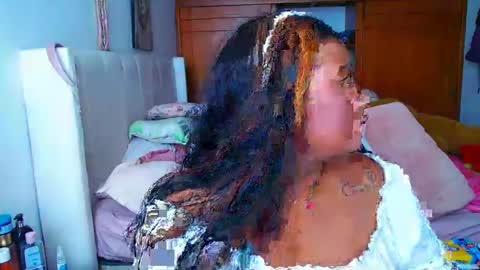 Snapshot of suggarbaby1 chatting on 02-23-25, 04:57 Cami Back in 2 hours online show from 02-23-25, 04:57