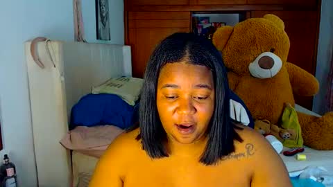 Snapshot of suggarbaby1 chatting on 09-23-25, 05:43 Cami Back in 2 hours online show from 09-23-25, 05:43