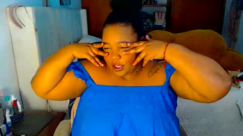 Cami   Back in 2 hours online show from 04-09-26, 06:19