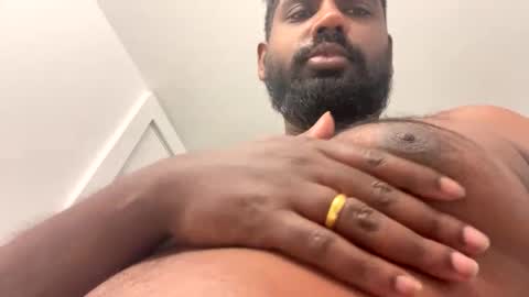 Let me be your knight that saves you online show from 11-24-25, 02:28