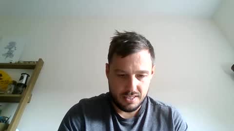 Snapshot of suggs124 chatting on 09-11-25, 10:15 suggs124 online show from 09-11-25, 10:15