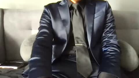 suitfetishez online show from 06-29-26, 08:31