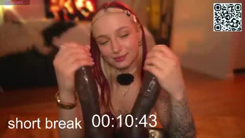 Snapshot of suk_ki chatting on 07-04-26, 05:08 Lika ginger Jessy blond online show from 07-04-26, 05:08