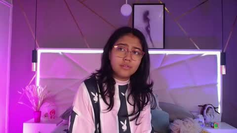 SUKI online show from 03-24-26, 11:48