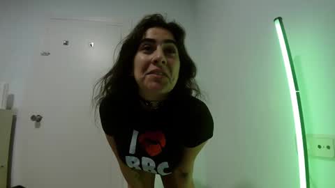 Mary Lana online show from 12-01-25, 04:23