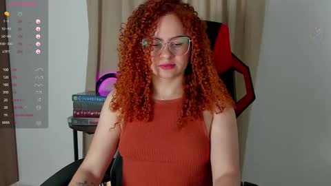 Snapshot of sultrysecrets_ chatting on 11-02-25, 12:18 Ann online show from 11-02-25, 12:18