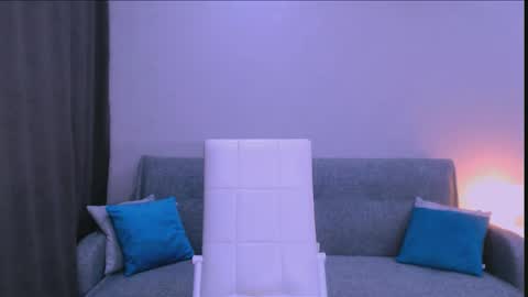 Christina online show from 11-06-25, 11:55