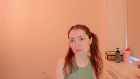 Summer Preston online show from 04-21-26, 04:30