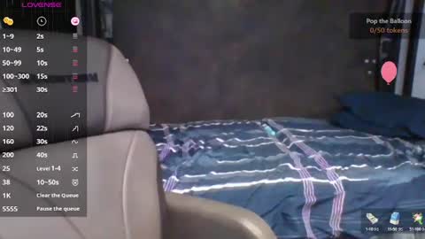 Snapshot of summer_star7 chatting on 02-18-25, 07:52 Summer Taz online show from 02-18-25, 07:52