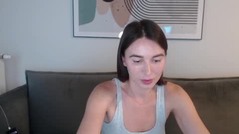 Snapshot of summer_time13 chatting on 09-30-25, 02:11 Liby online show from 09-30-25, 02:11