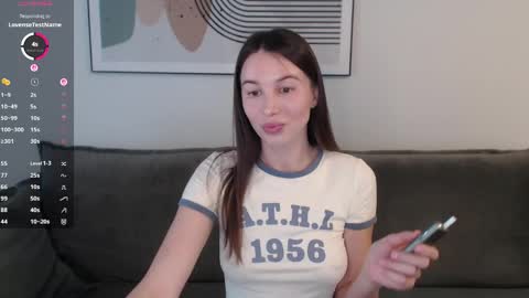 Snapshot of summer_time13 chatting on 04-21-26, 09:04 Liby online show from 04-21-26, 09:04