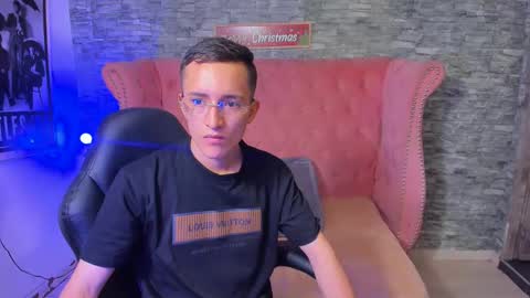 Summer And Erick online show from 12-25-24, 02:46