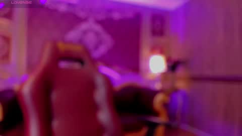       -  - online show from 02-19-25, 06:33