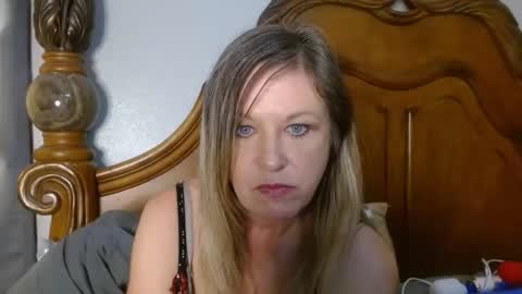 Snapshot of summerxoxo69 chatting on 03-25-26, 03:07 Summerxoxo69 online show from 03-25-26, 03:07