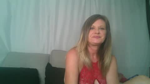 Snapshot of summerxoxo69 chatting on 06-30-26, 03:07 Summerxoxo69 online show from 06-30-26, 03:07