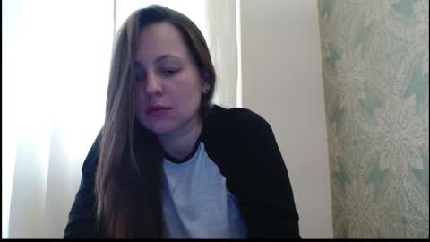 Snapshot of sun__shadow chatting on 09-18-25, 02:19 sun__shadow online show from 09-18-25, 02:19